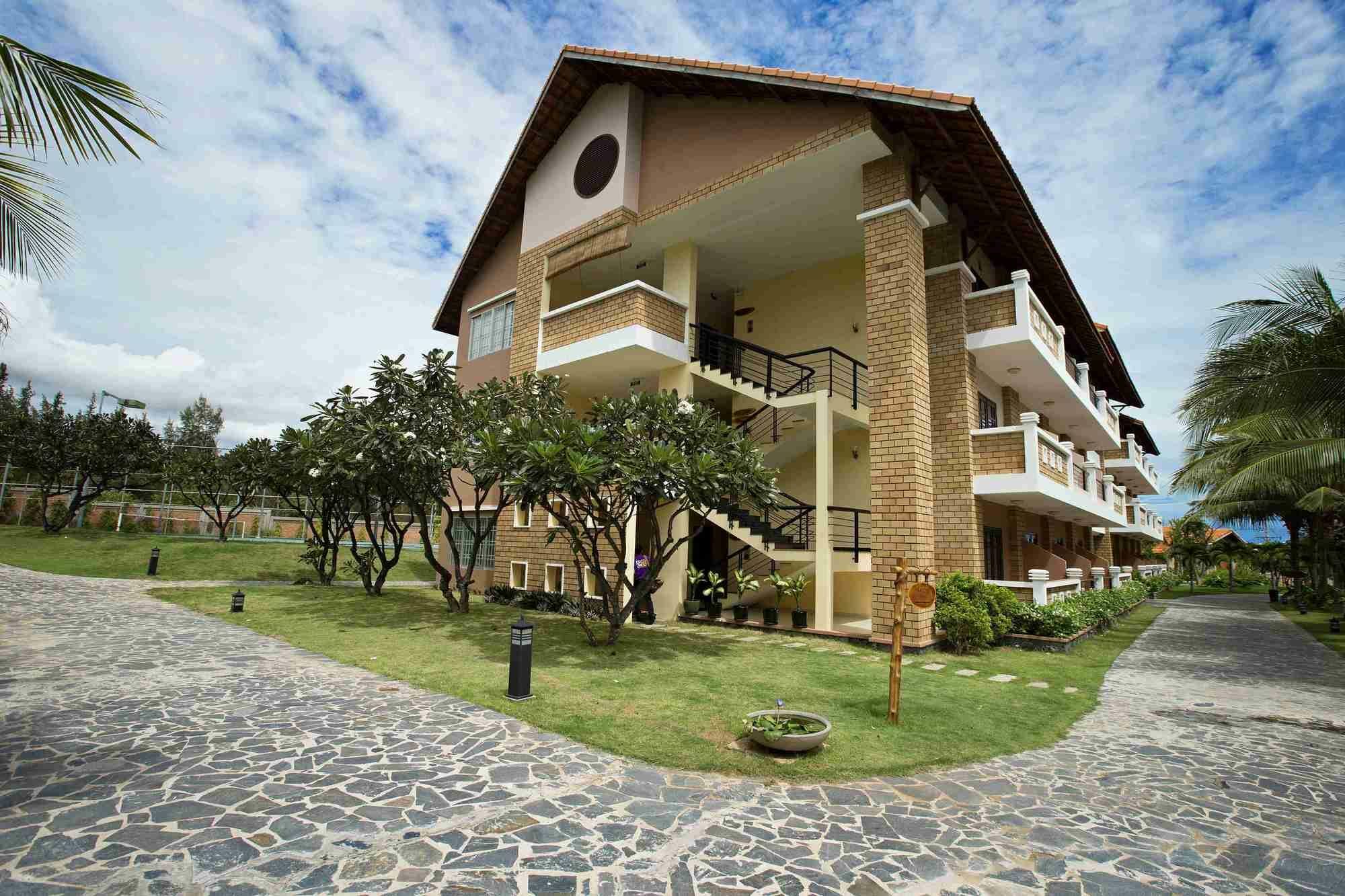 Blue Bay Mui Ne Resort & Spa Phan Thiet Exterior photo