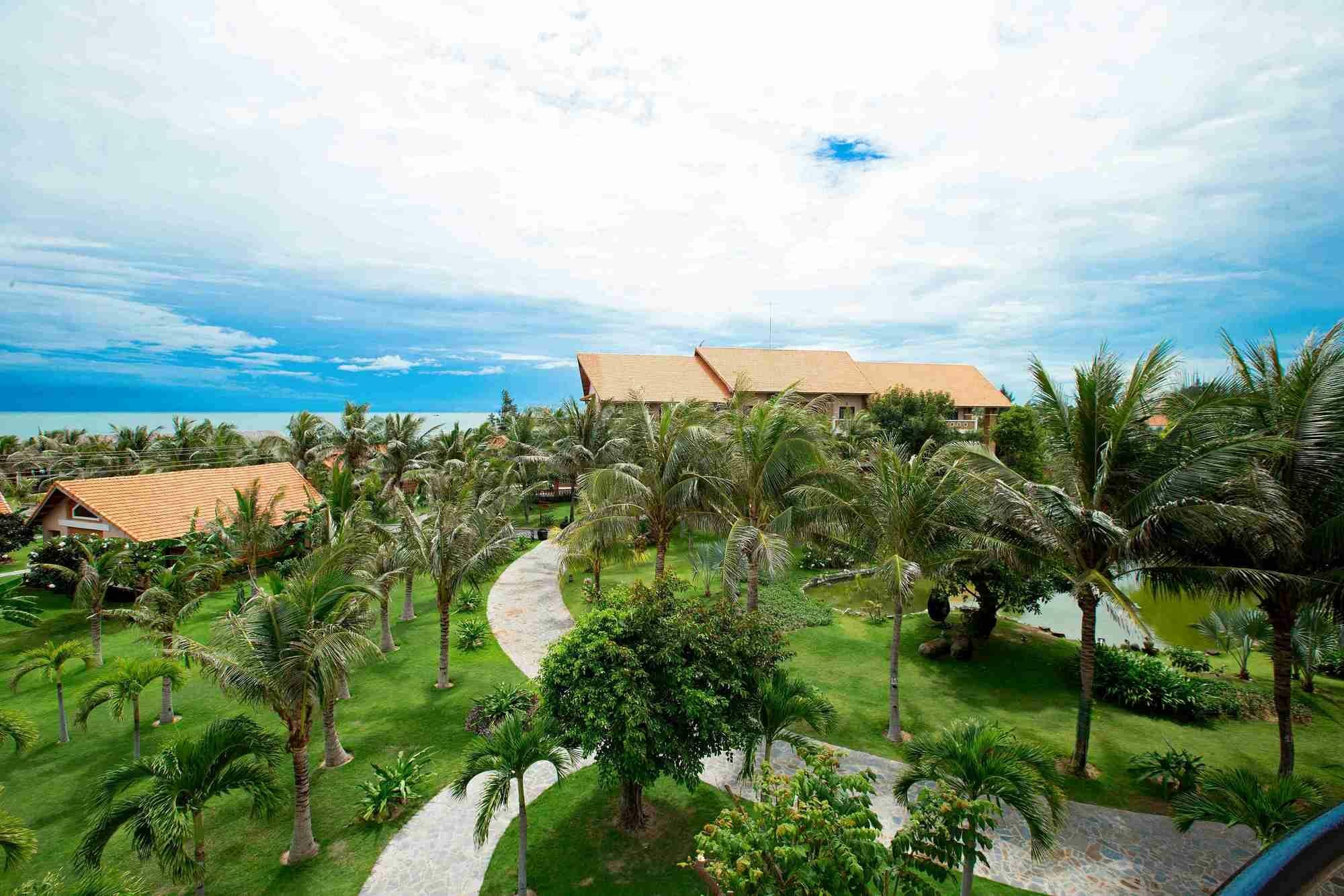 Blue Bay Mui Ne Resort & Spa Phan Thiet Exterior photo